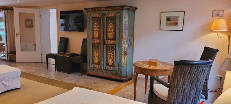 ריינסברג Loggiahaus Am Schloss, 5 Ferienwohnungen, Teils Mit Schloss- Und Seeblick מראה חיצוני תמונה