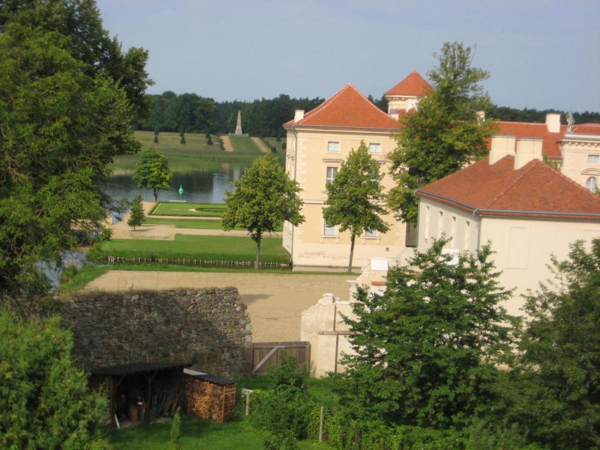 ריינסברג Loggiahaus Am Schloss, 5 Ferienwohnungen, Teils Mit Schloss- Und Seeblick מראה חיצוני תמונה